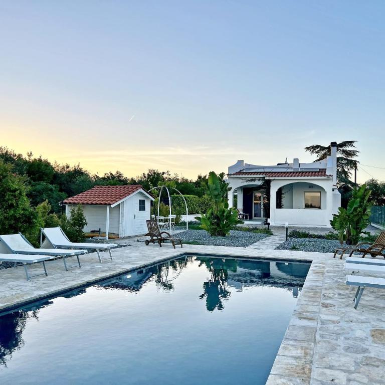 Ostuni Bloom - Panoramic Saltwater Pool & Trullo - Villa con 2 Camere da Letto - 49