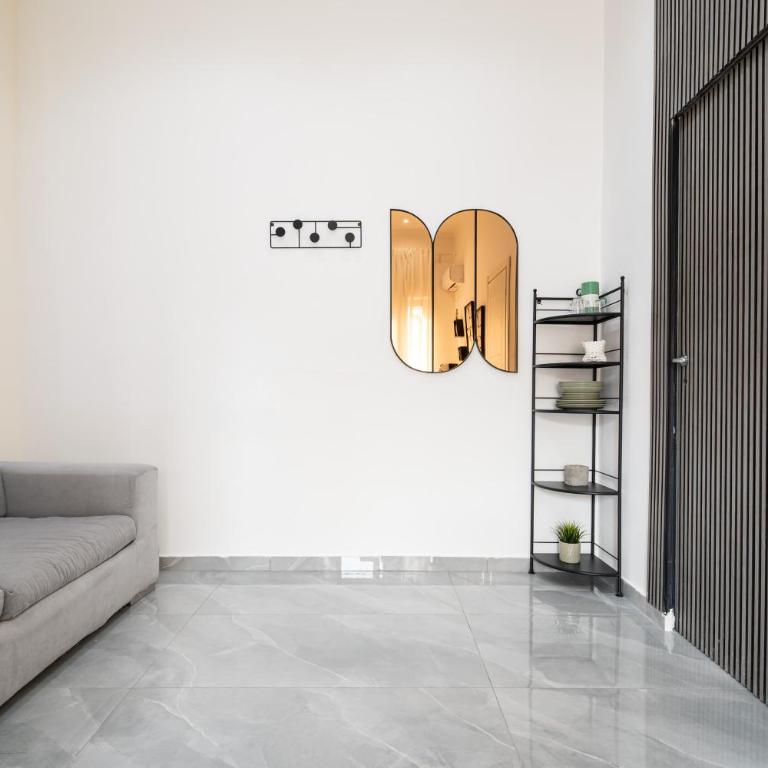 Giordano Suite Center - Camera Quadrupla con Bagno Privato - 10