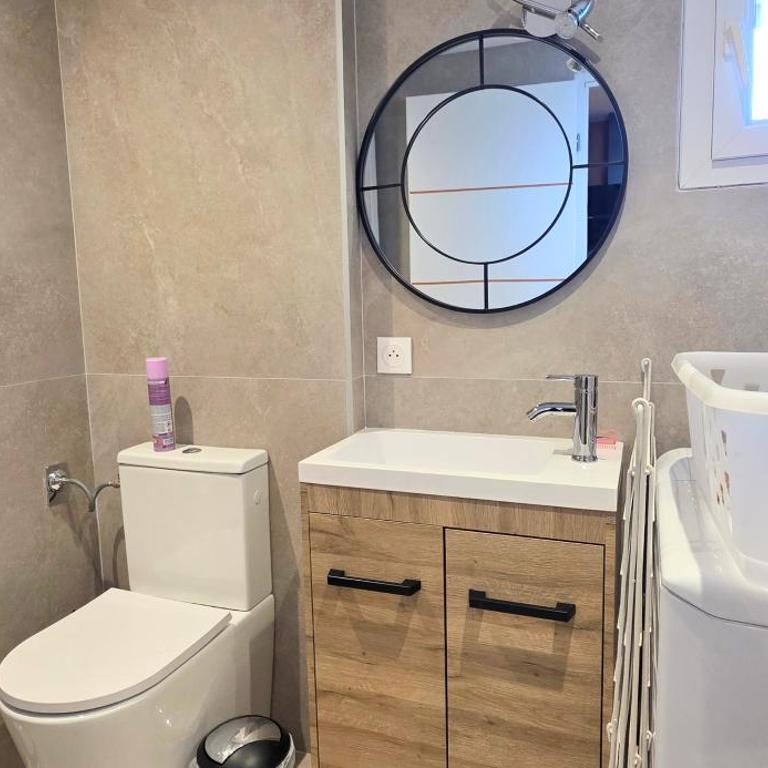 LE BARCARES Logement "Marenda" climatisé avec terrasse, plage à pied, place de parking - 4 personnes - Appartamento con 1 Camera da Letto e Balcone - 13