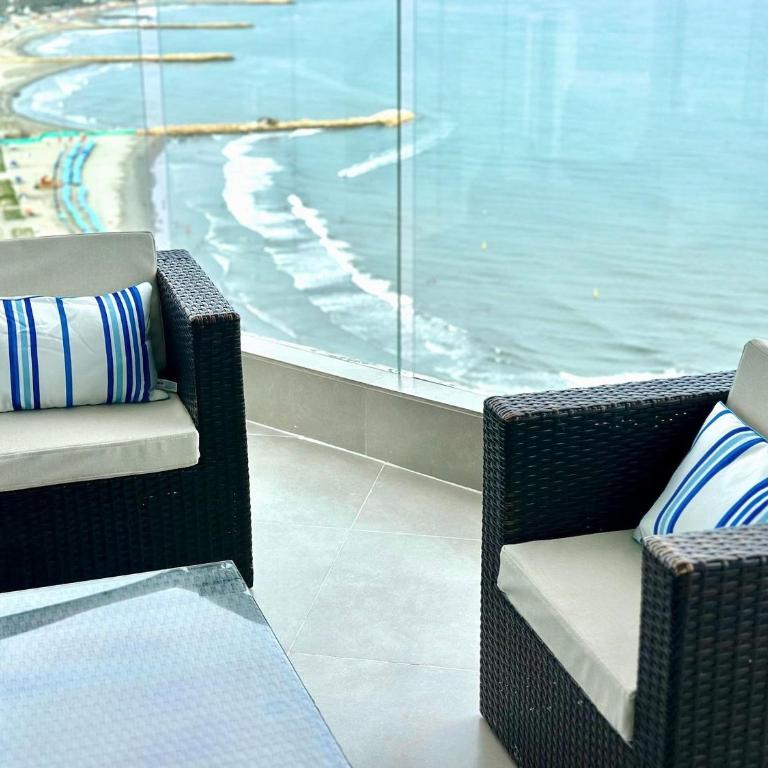 Edificio Murano Elite Bocagrande Frente al Mar - Apartamento con balcón - 16