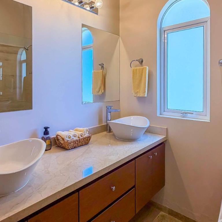 Private Terrace with Views, Pool & Gym Access - Apartamento - 19