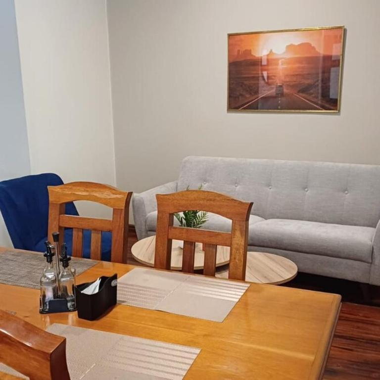 Cozy Apartment 2BR Near Cable Car & Witches Market - Apartamento de 2 dormitorios - 10