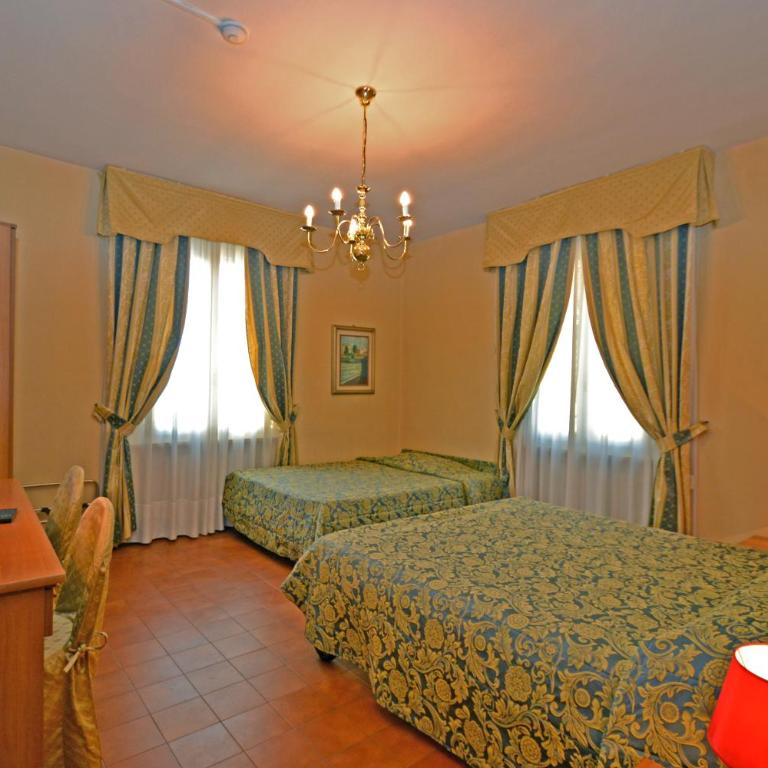 Hotel Residence - Camera Tripla - 4