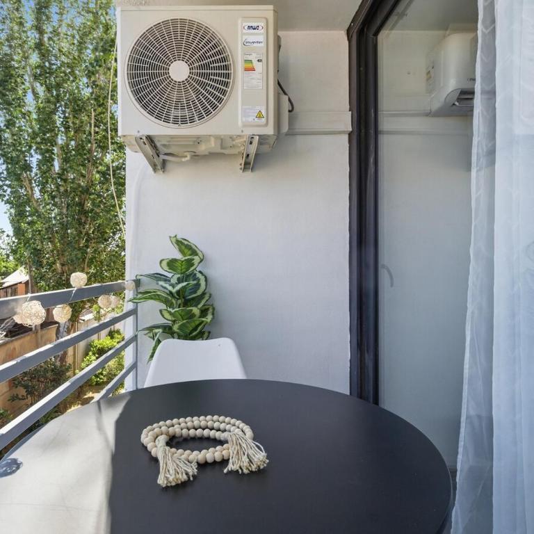 Aura Homes - One-Bedroom Apartment - 11