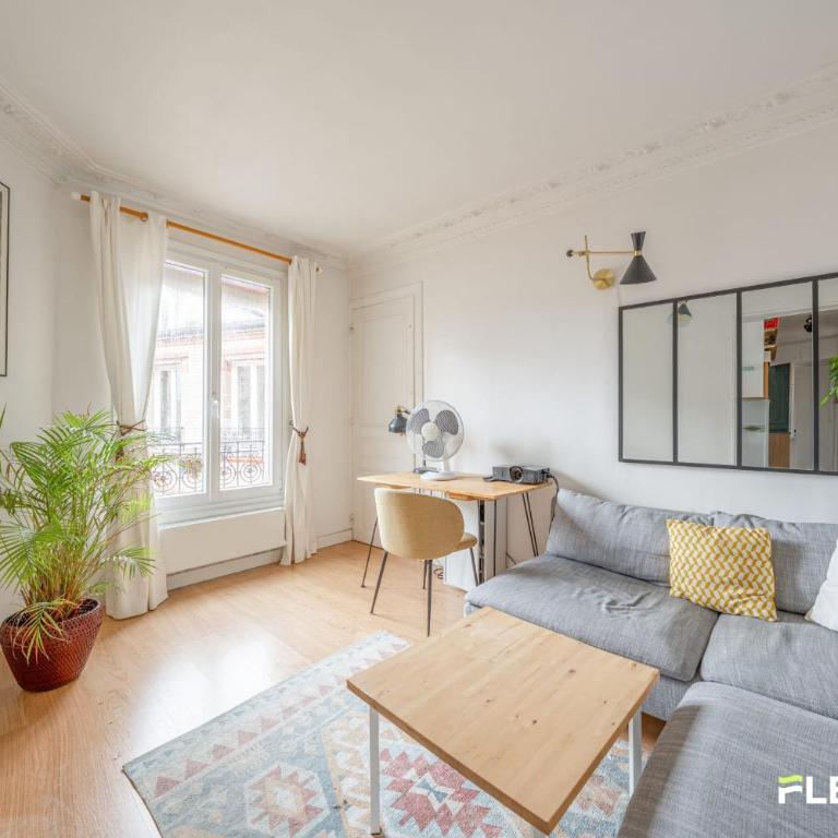 Charmant T2 lumineux près de la tour eiffel 15è - Appartement - 1