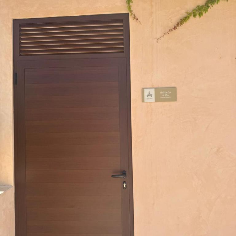 2-Story Penthouse with Private Jacuzzi 5 Min Beach - Penthouse Apartment - 85