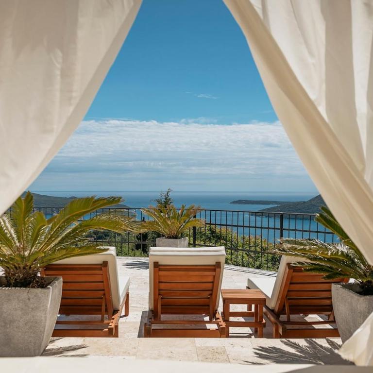 Lux Olive Garden Villa - Vila - 37
