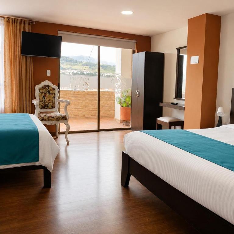 Hotel Posada Leon - Habitación Cuádruple con balcón - 3