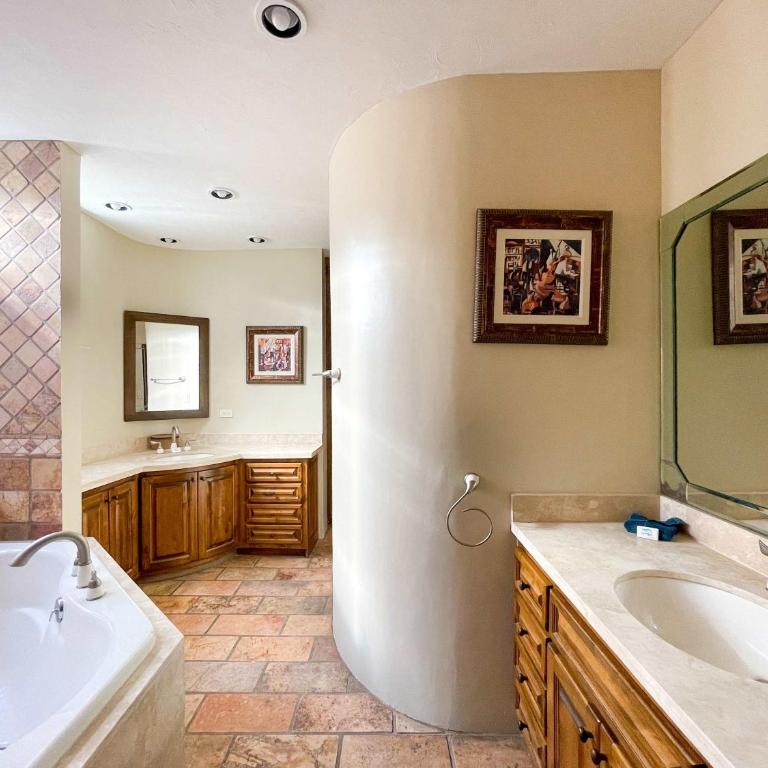 3BR Sandy Beach Villa Pools & Beach Access - Apartamento - 23