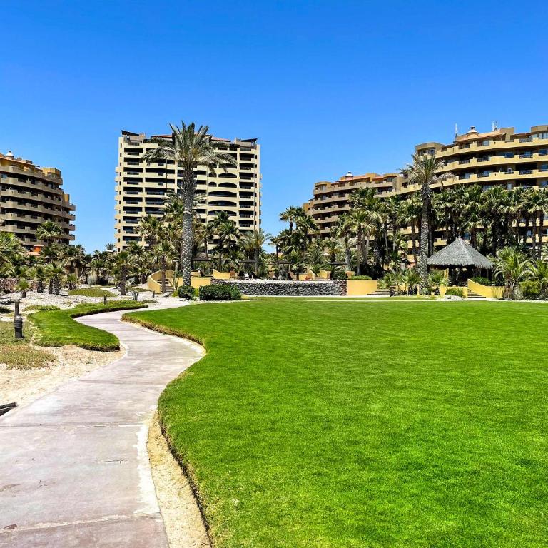 3BR Sandy Beach Villa Pools & Beach Access - Apartamento - 51