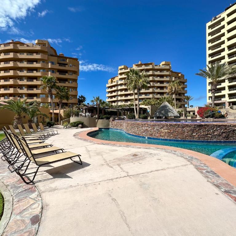 3BR Sandy Beach Villa Pools & Beach Access - Apartamento - 69