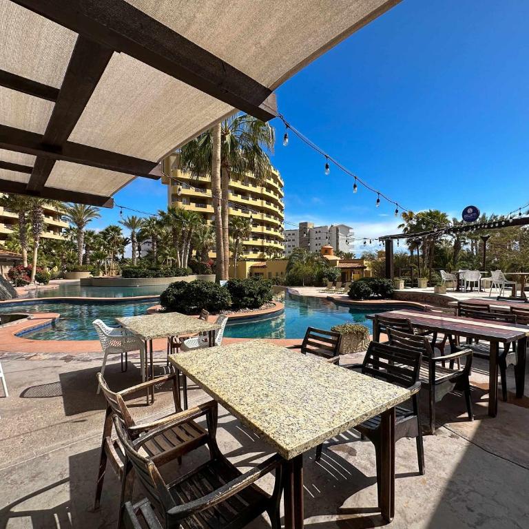 3BR Sandy Beach Villa Pools & Beach Access - Apartamento - 71