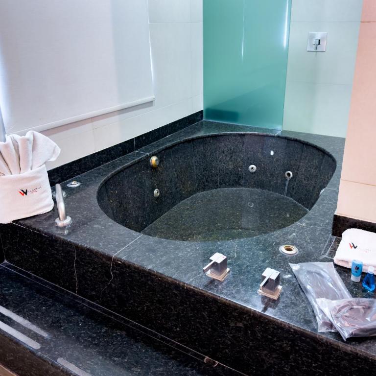 Hotel Via La Villa - Deluxe mit Whirlpool - 13