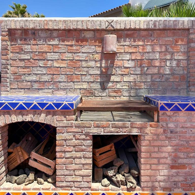 Your Beachfront Escape Close to Everything - Casa - 40