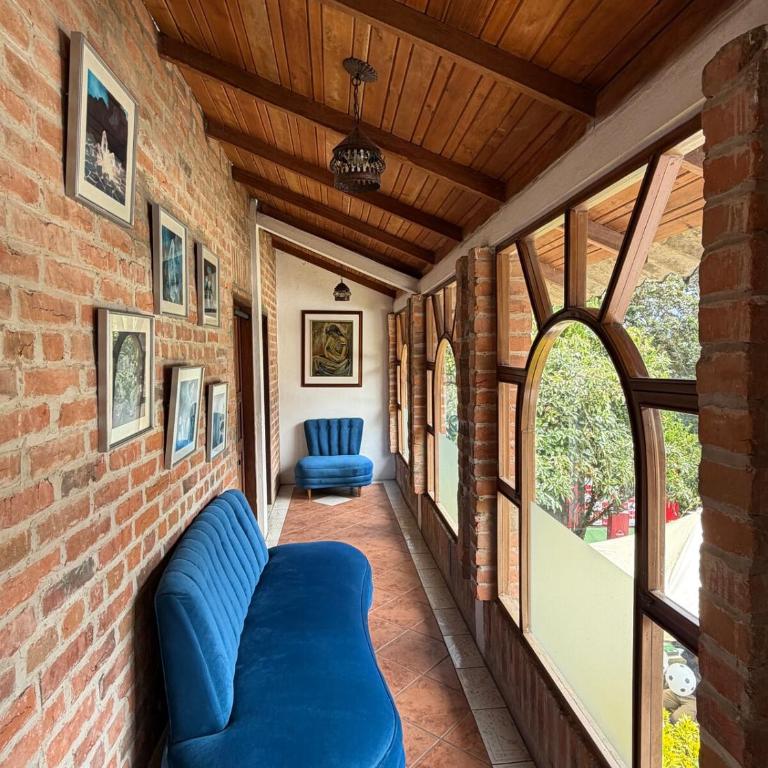 Vintage House Near Quito Airport - Two-Bedroom Apartment - 3