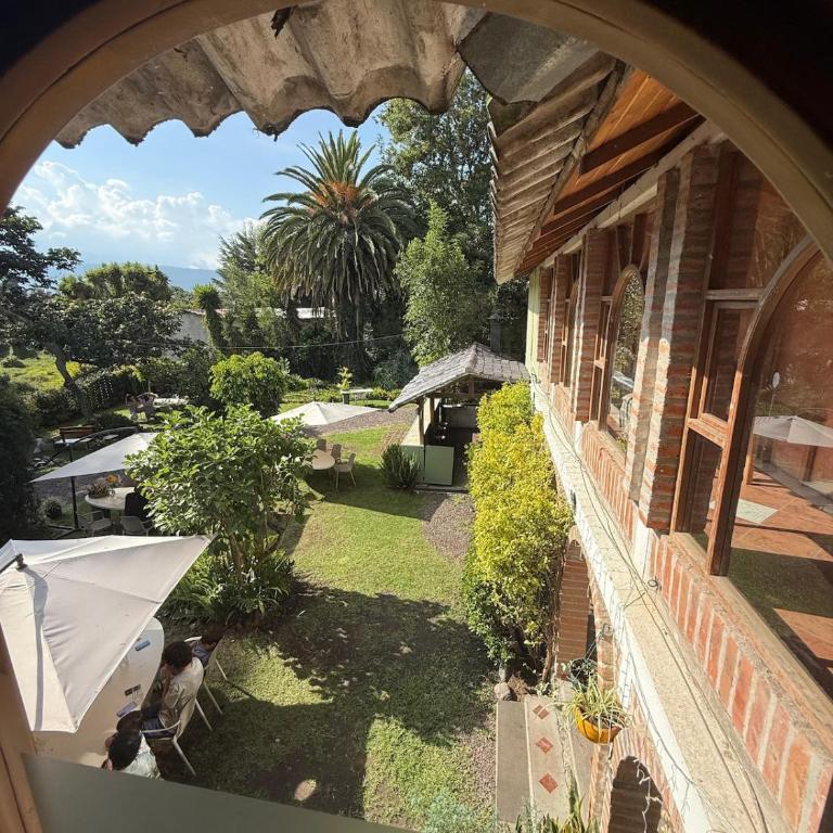 Vintage House Near Quito Airport - Two-Bedroom Apartment - 1