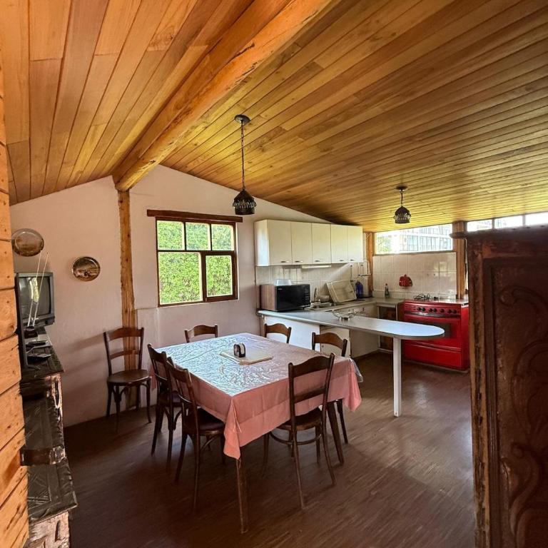 Vintage House Near Quito Airport - Two-Bedroom Apartment - 9