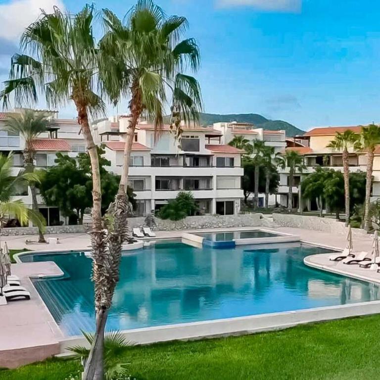 Private Terrace with Views, Pool & Gym Access - Apartamento - 5