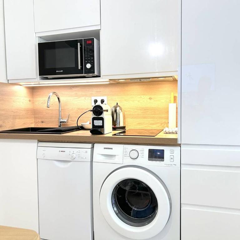 Appartement climatisé, vue mer - 4 pers. - FR-1-251-950 - Appartement - 7