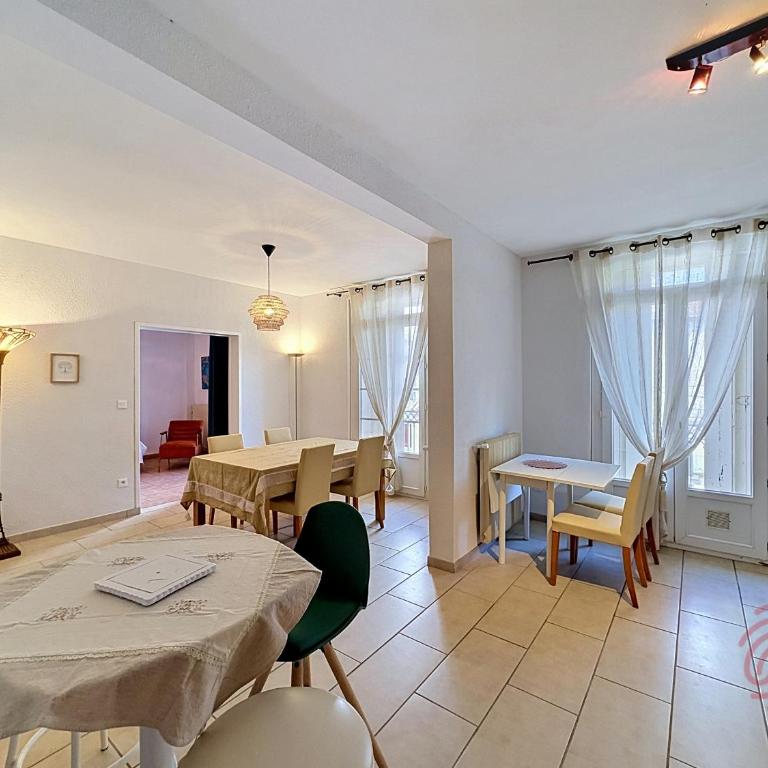 Charmant appartement bien situé - pers. - FR-1-451-230 - Apartment mit 2 Schlafzimmern - 2
