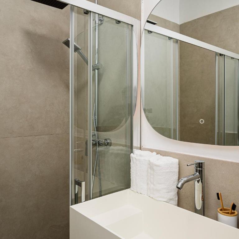 Monolocale moderno Vicino stazione e aeroporto - One-Bedroom Apartment - 10