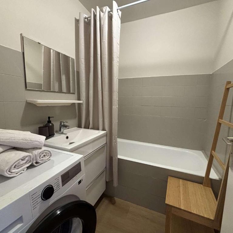 Appartement cosy, climatisation - 2 pers. - FR-1-845-36 - Apartment - 17