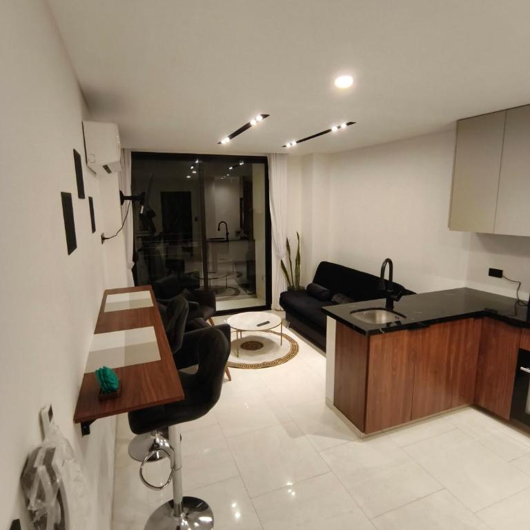 Exclusivos deptos cerca de La Clínica de las Américas - Apartamento de 1 dormitorio - 1