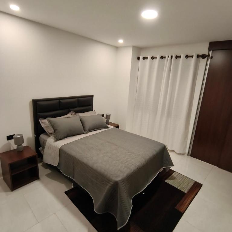 Exclusivos deptos cerca de La Clínica de las Américas - Apartamento de 1 dormitorio - 2