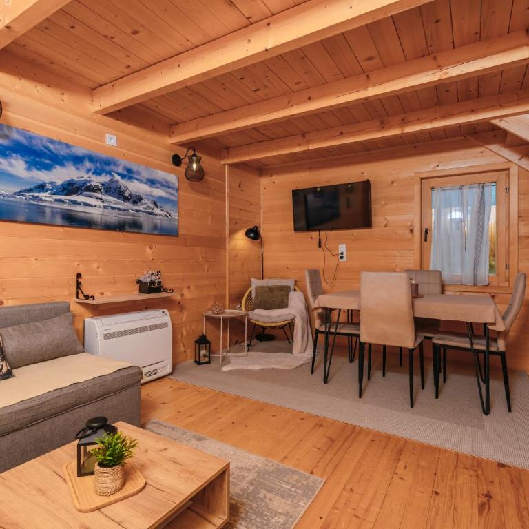 Green Top Durmitor - One-Bedroom House - 4