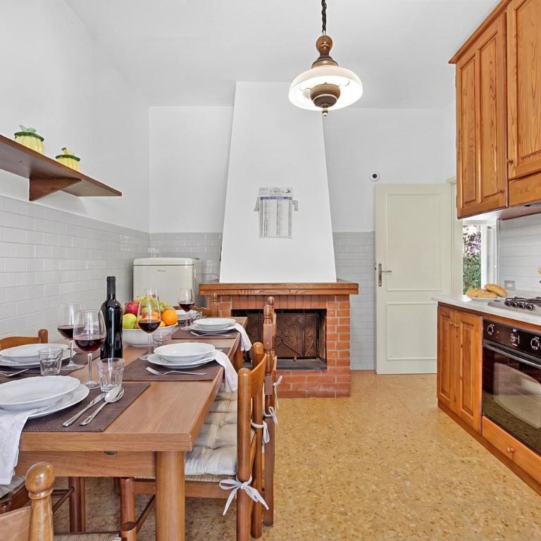 Casa Colombo with Garden In Forte Dei Marmi - Happy Rentals - Casa Vacanze - 20