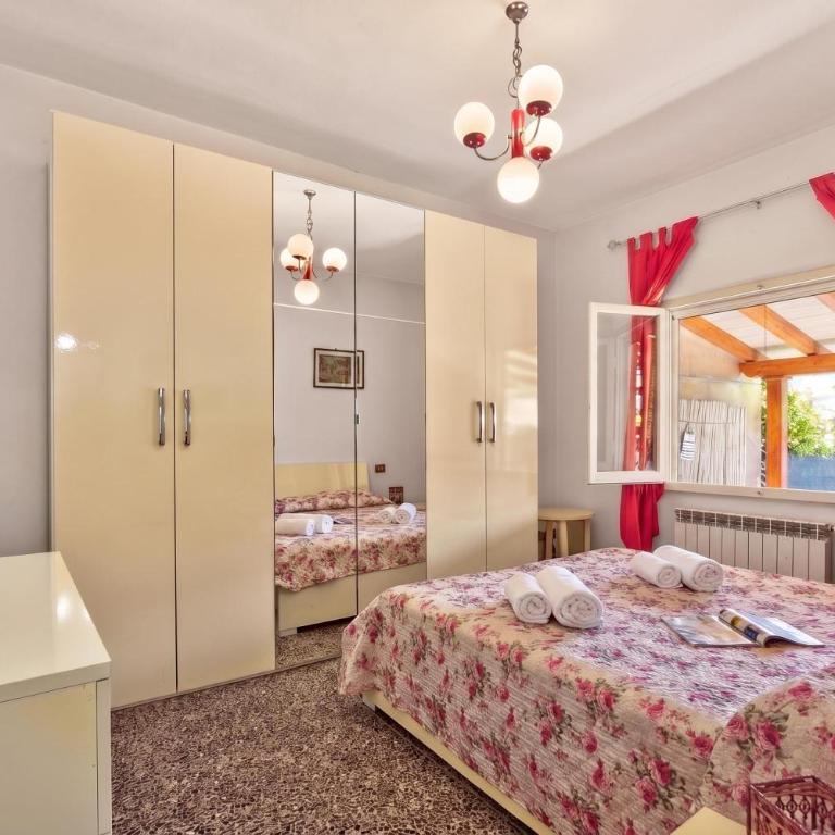 Casa Colombo with Garden In Forte Dei Marmi - Happy Rentals - Casa Vacanze - 24