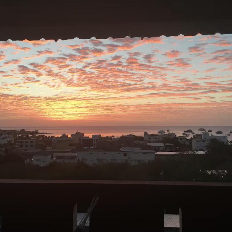 Stay With Islanders! - One-Bedroom Apartment with Balcony and Sea View - 18