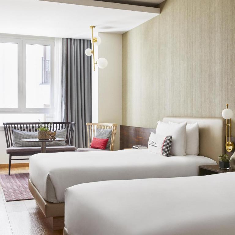 Hyatt Centric Gran Via Madrid - Chambre Double avec 2 Lits Doubles - 11