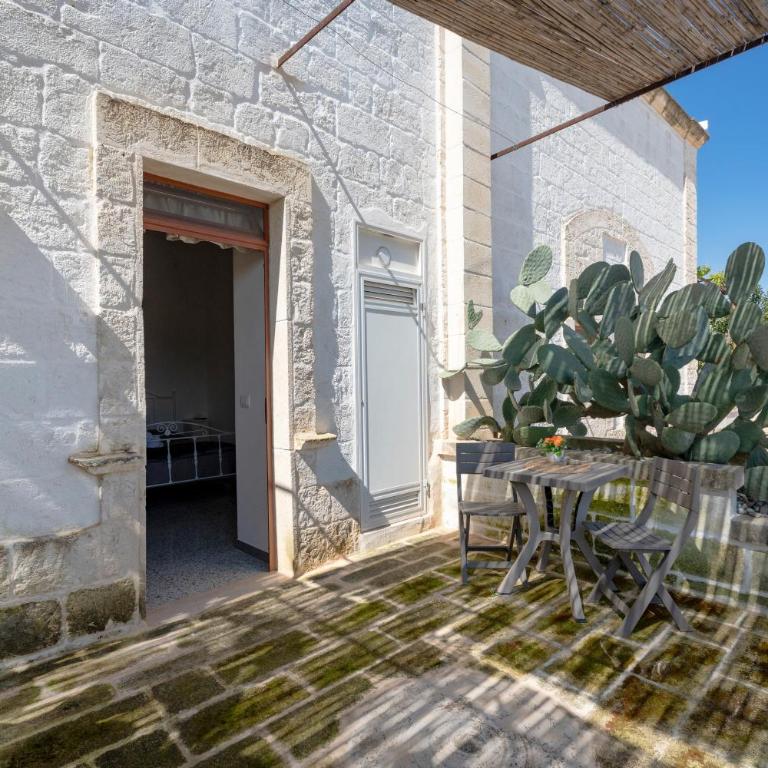Masseria Lamapecora - Camera Matrimoniale con Vista Giardino - 7