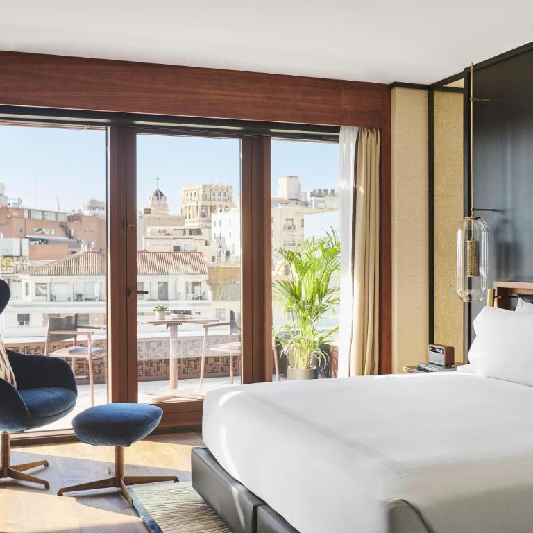 Thompson Madrid, by Hyatt - Suite d'Angle avec Terrasse - 1