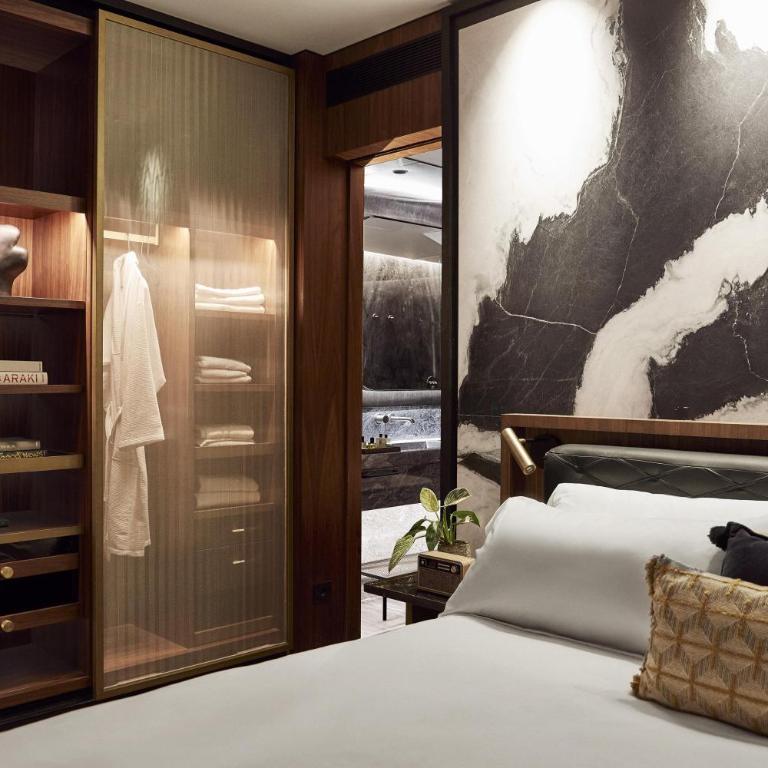 Thompson Madrid, by Hyatt - Suite Lit King-Size - Vue sur Ville - 5