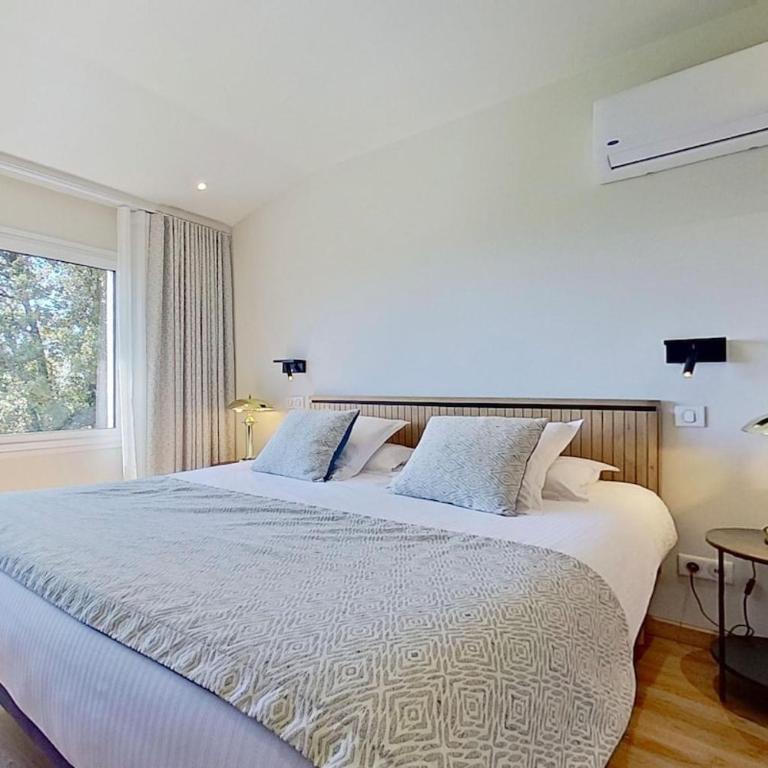 La Lézardière - Suites de Prestige & Spas Privatifs - Chambre Double Deluxe - Vue sur Mer - 1