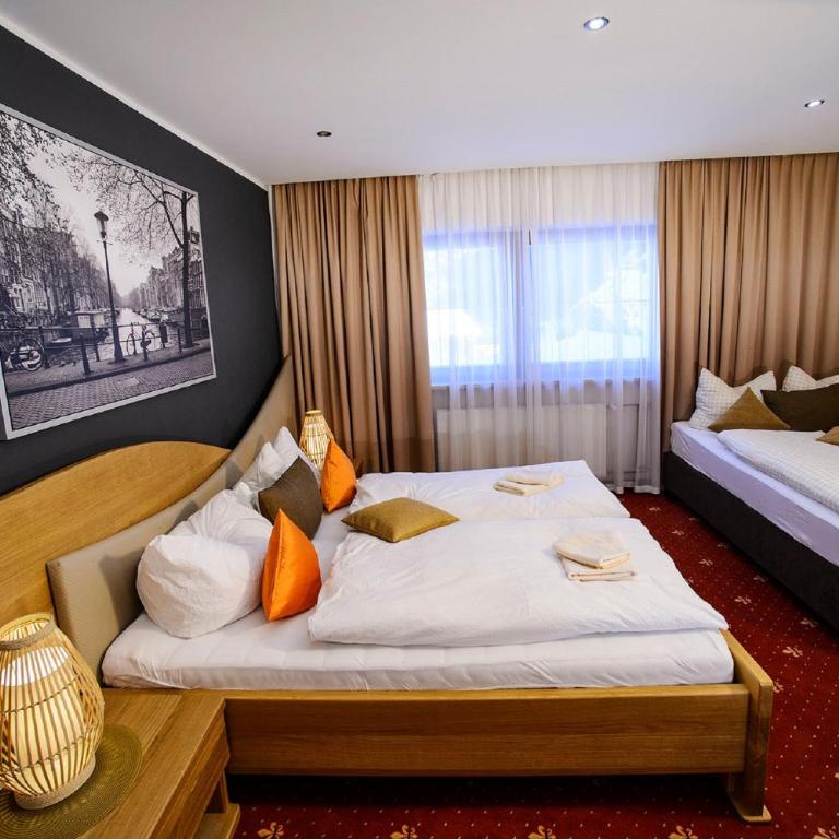 Gasthof Ambachhof - Dreibettzimmer - 3