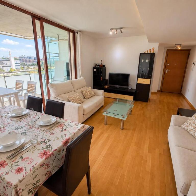 Apartamento con piscina, gimnasio y parking en Alicante by Turihome - Apartment - 8
