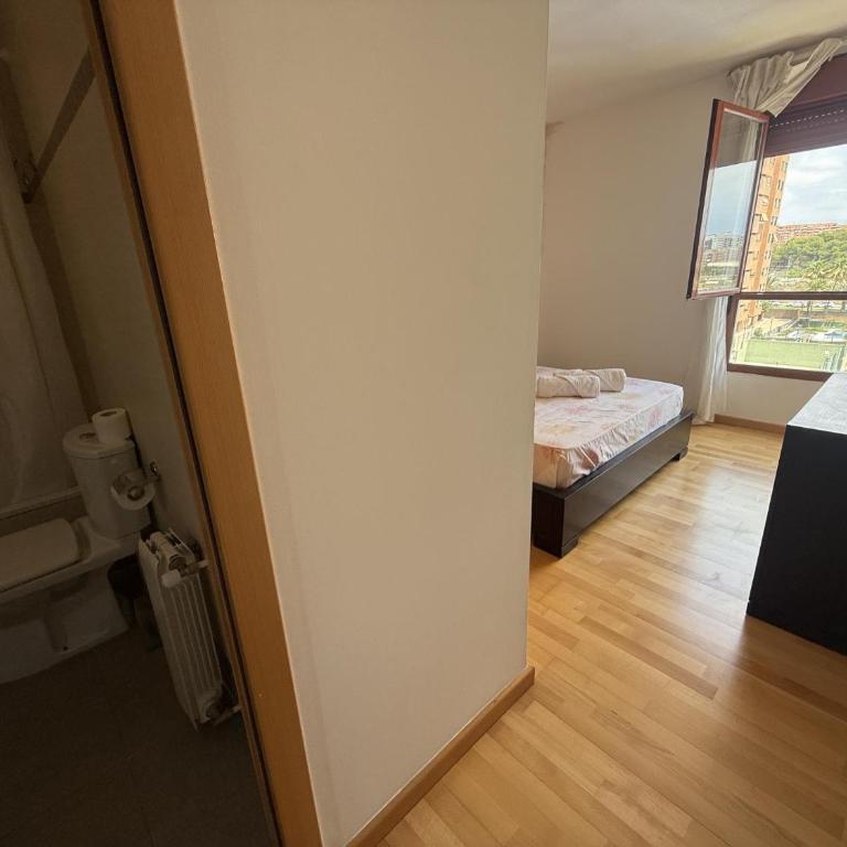 Apartamento con piscina, gimnasio y parking en Alicante by Turihome - Apartment - 15