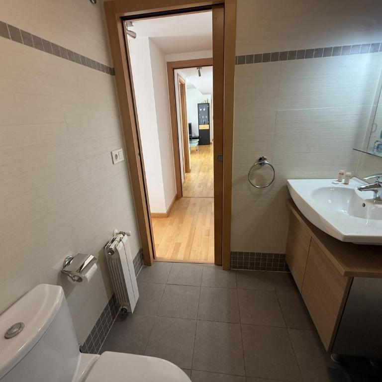 Apartamento con piscina, gimnasio y parking en Alicante by Turihome - Apartment - 18