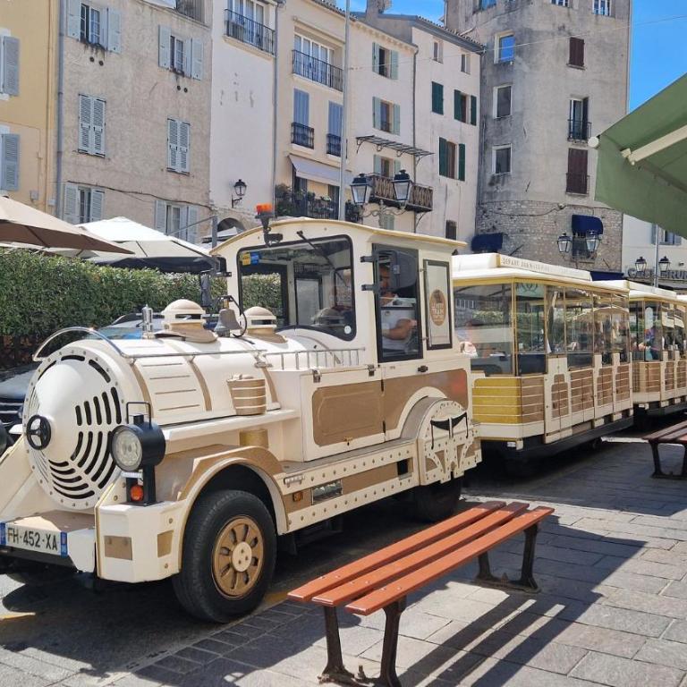 Registered Accomodation 4 stars and 30mn Nice Cannes Antibes - Maison de Vacances - 37