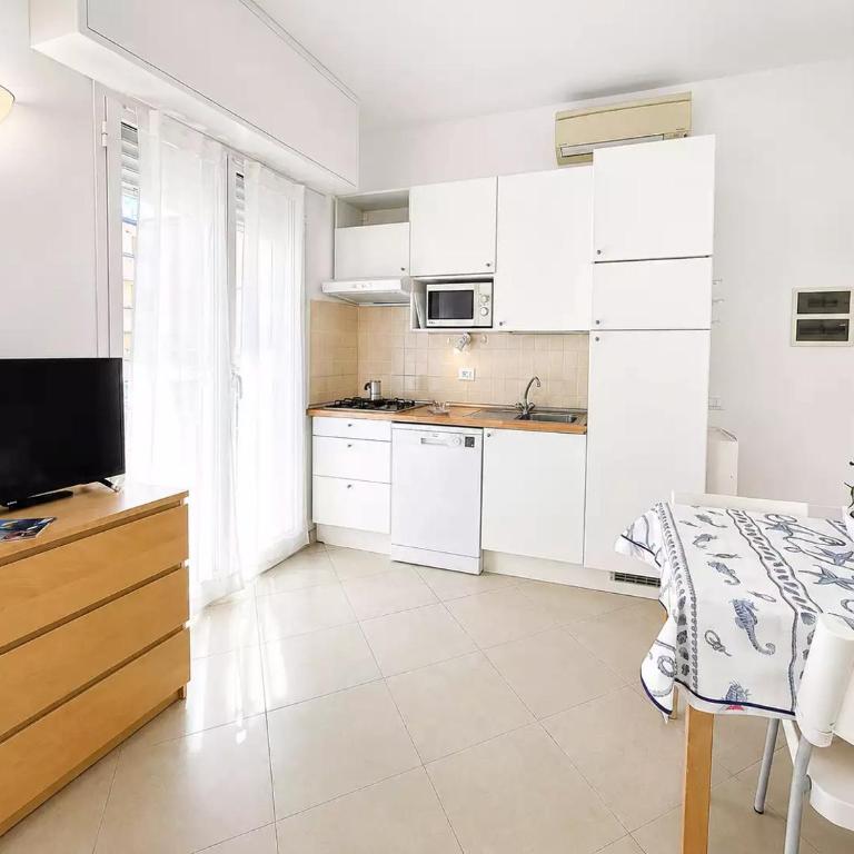 Residence Glicini - Appartamento con 1 Camera da Letto - 3