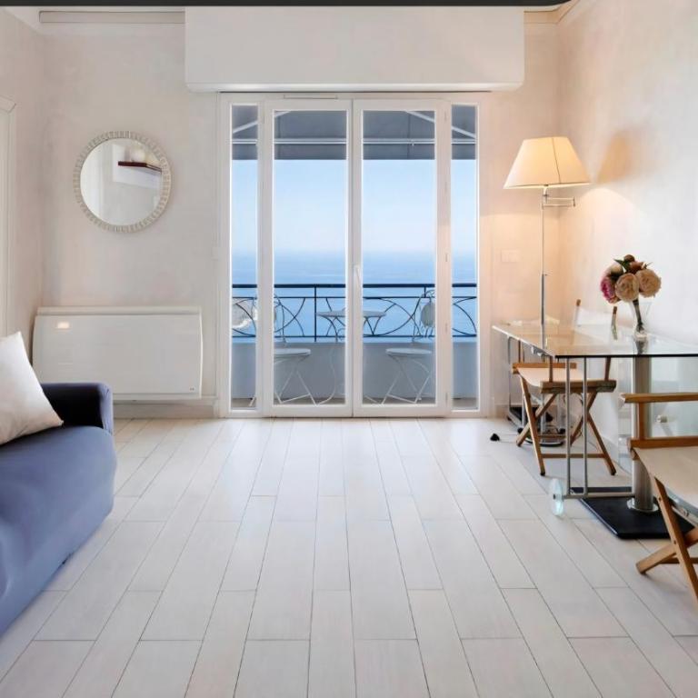Loft sea view close to Monaco - Apartamento de 2 dormitorios - 1