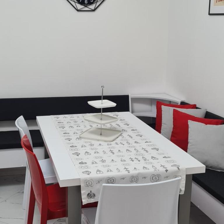 Residenza San Rocco - Appartamento Superior con 2 Camere da Letto e Balcone - 48