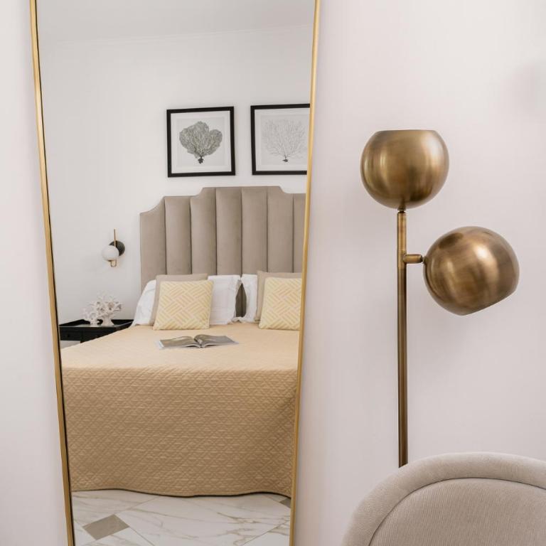 Hotel President - Doppel-/Zweibettzimmer mit Balkon und seitlichem Meerblick - 3