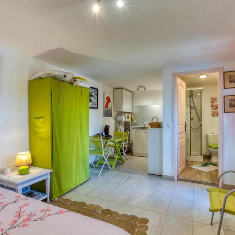 Douceur Méditerranéenne - Appartement 1 Chambre - Vue sur Jardin - 11