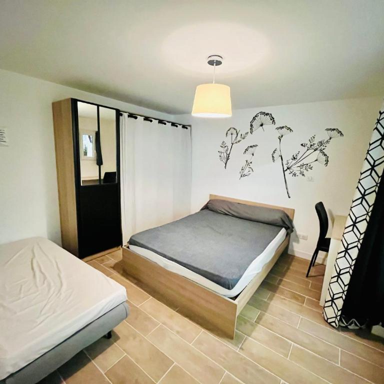 Logement calme avec terrasse sans vis à vis proche centre historique - Appartement 3 Chambres - 4
