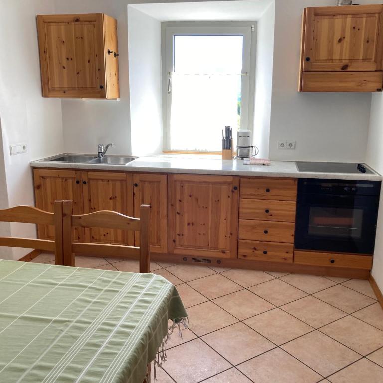 Sallrain Hof Apartment 2 - Appartamento Deluxe con 2 Camere da Letto e Vista Giardino - 4