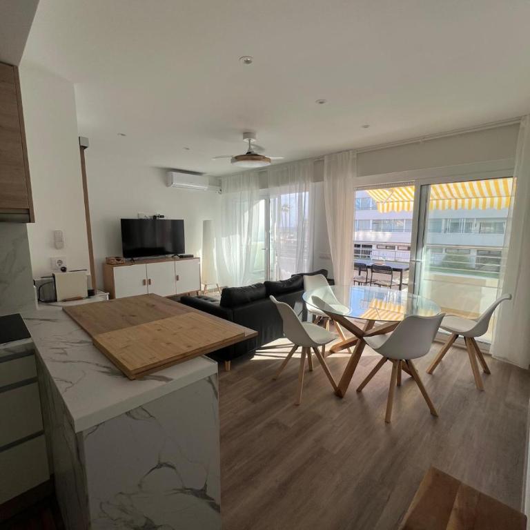 Apartamiento Piscina Vista al Mar - Holiday Center Roses - Appartamento con 2 Camere da Letto - 7